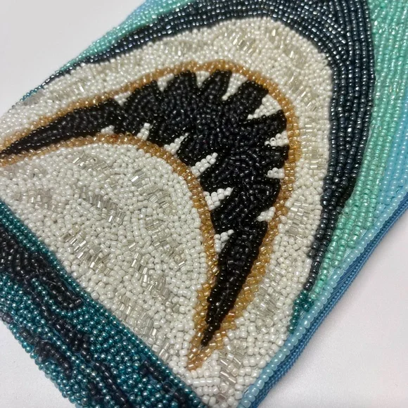 SOLD OUT - Beaded Shark Design Crossbody Club Bag - Picture 3 of 15